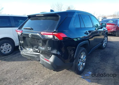 2025 Toyota Rav4 Xle Premium из США, поврежденный, VIN 2T3A1RFV1SW519890